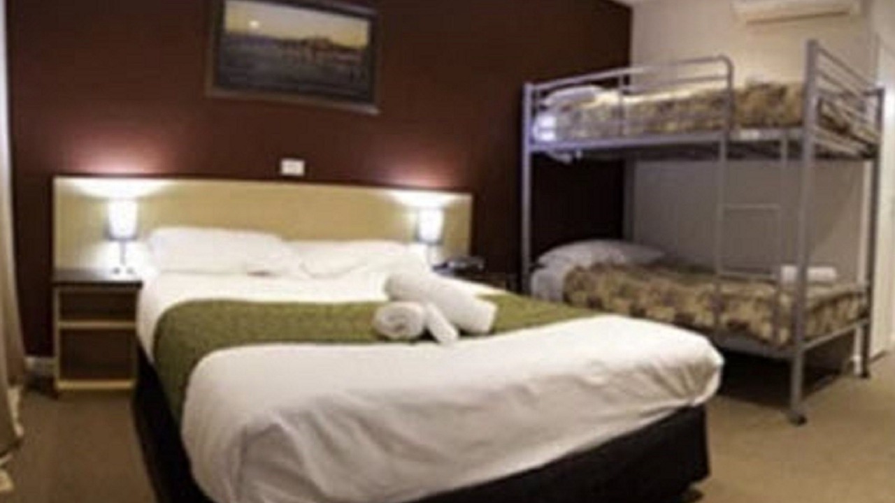 Photo of Others in Mansfield