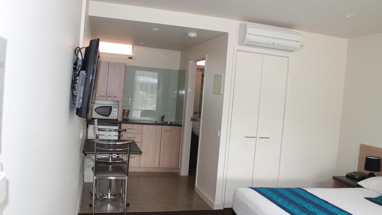 Photo of Others in Mansfield