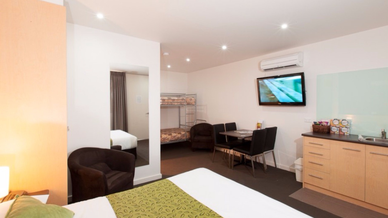 Photo of Others in Mansfield