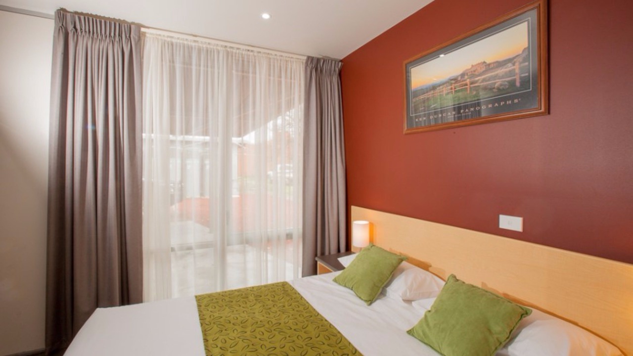 Photo of Others in Mansfield