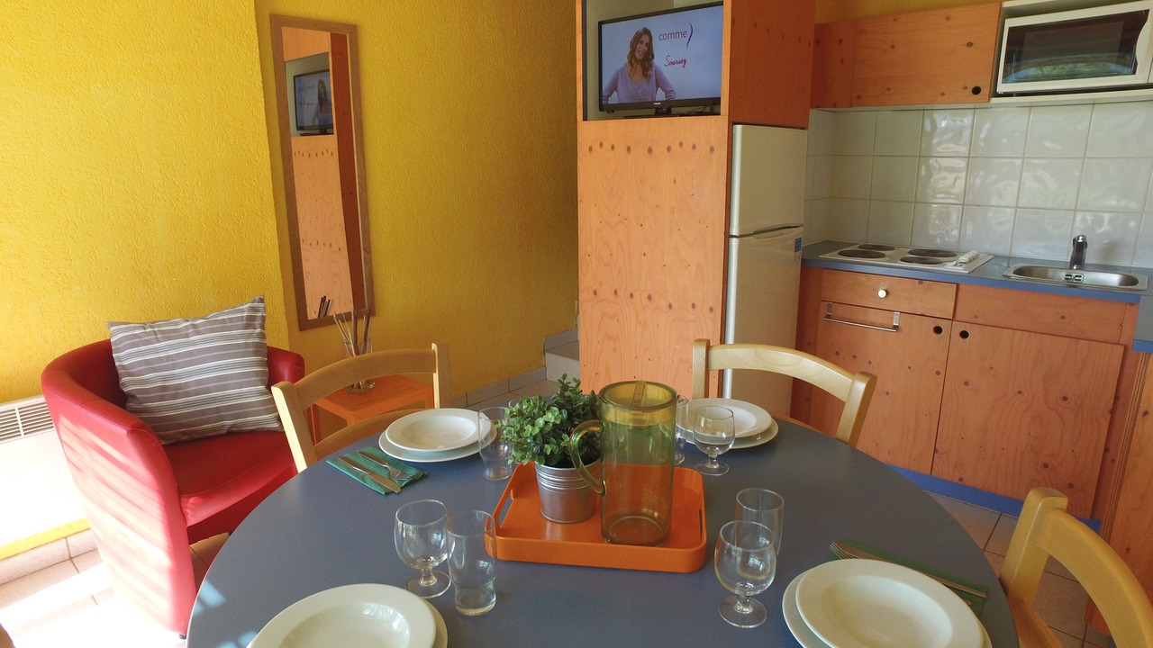 Photo of Others in Die