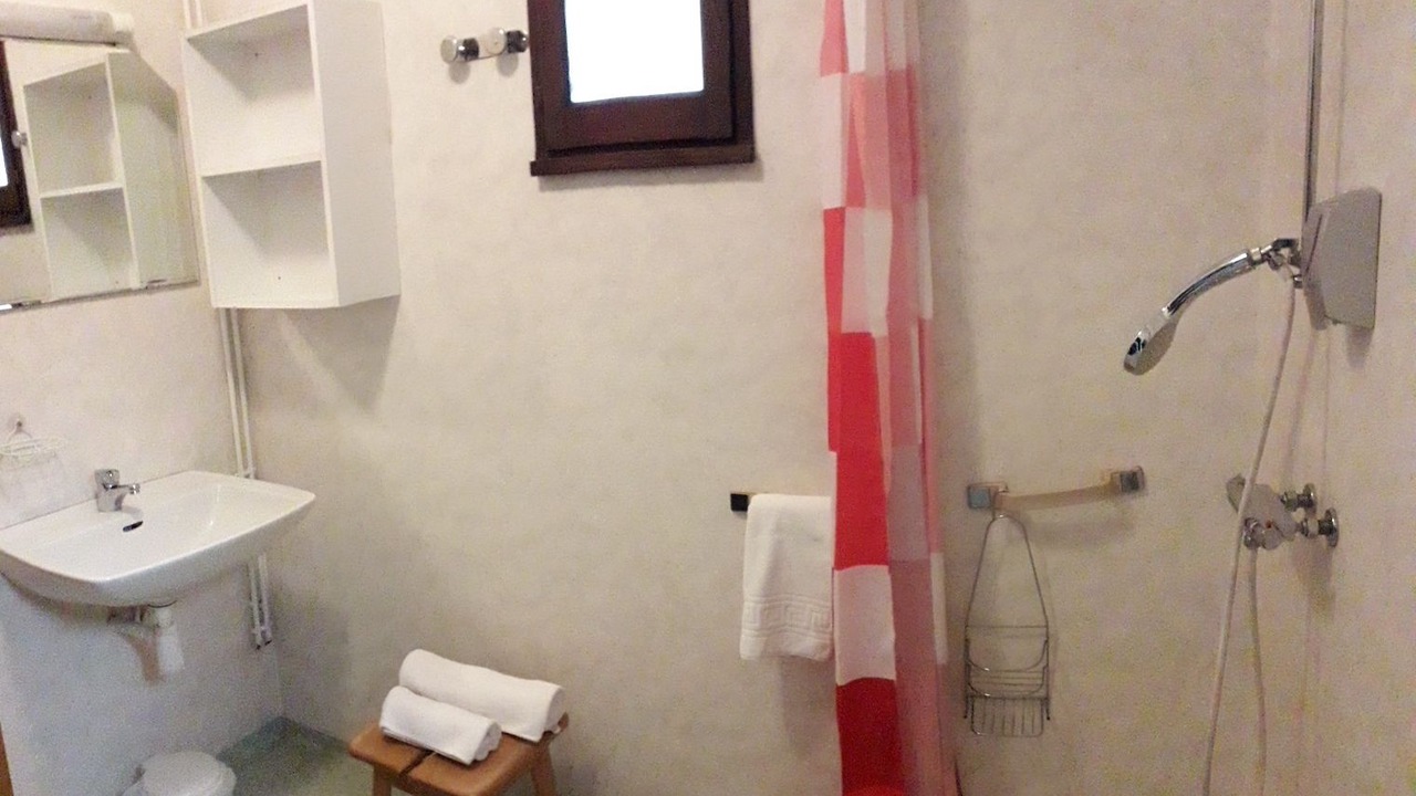 Photo of Bathroom in Chaudes-Aigues
