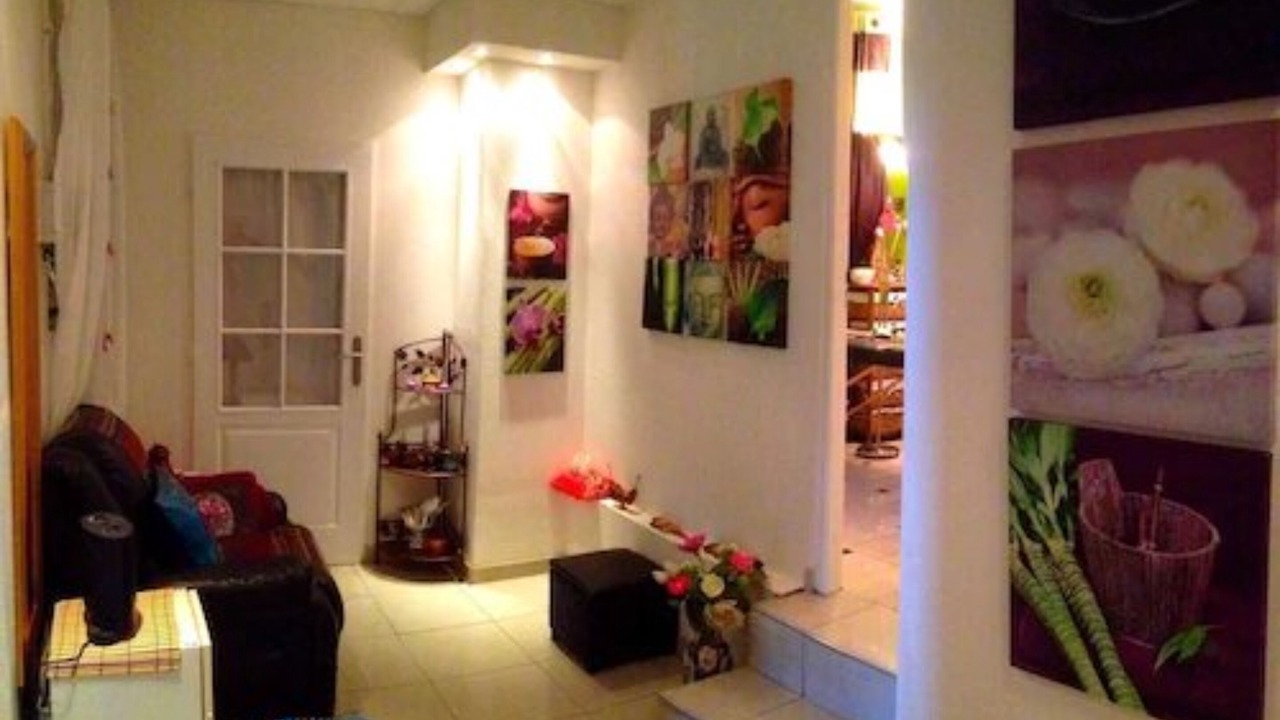 Photo of Others in Barr