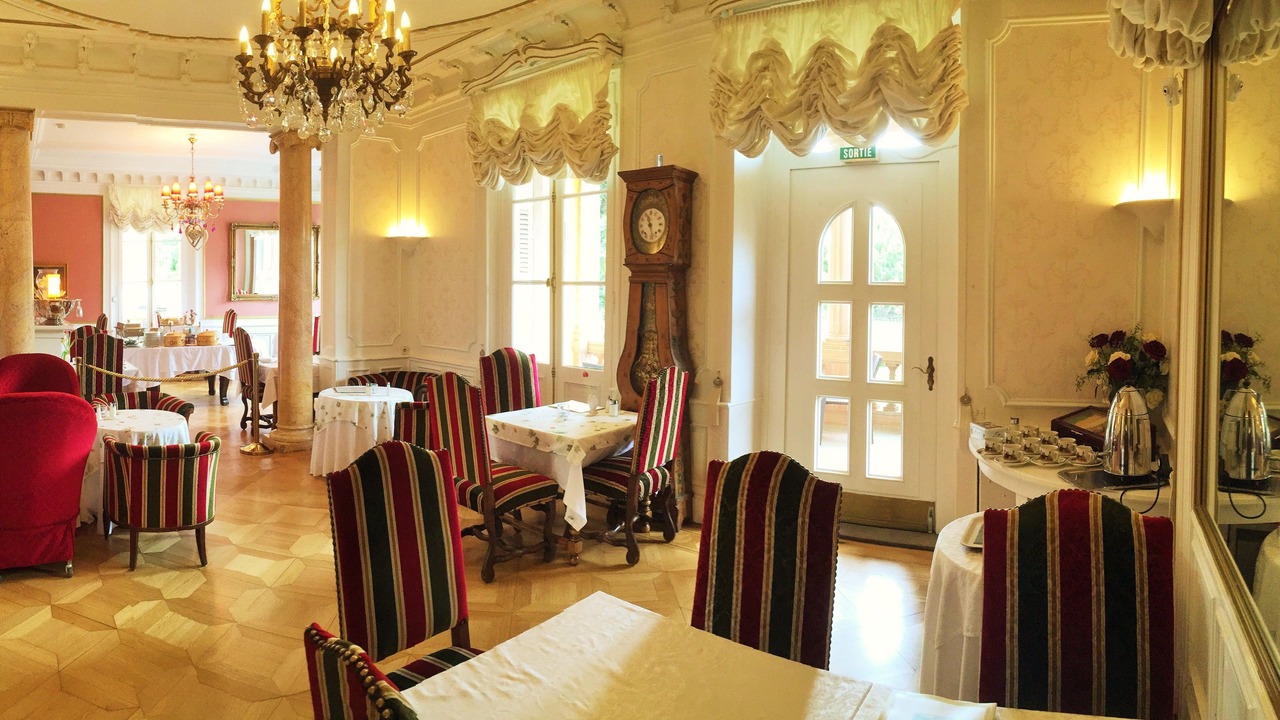 Photo of Others in Barr