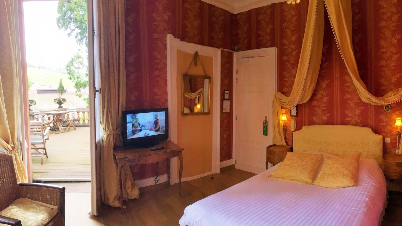 Photo of Outdoor in Barr