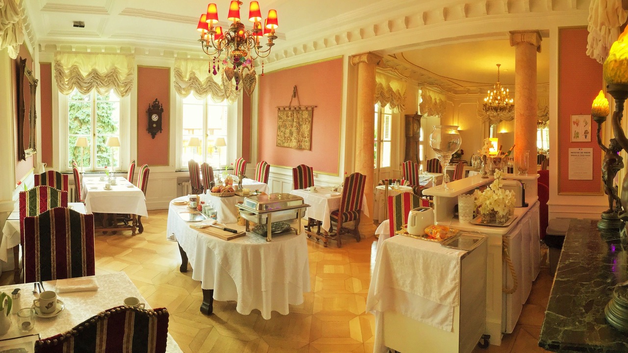 Photo of Others in Barr