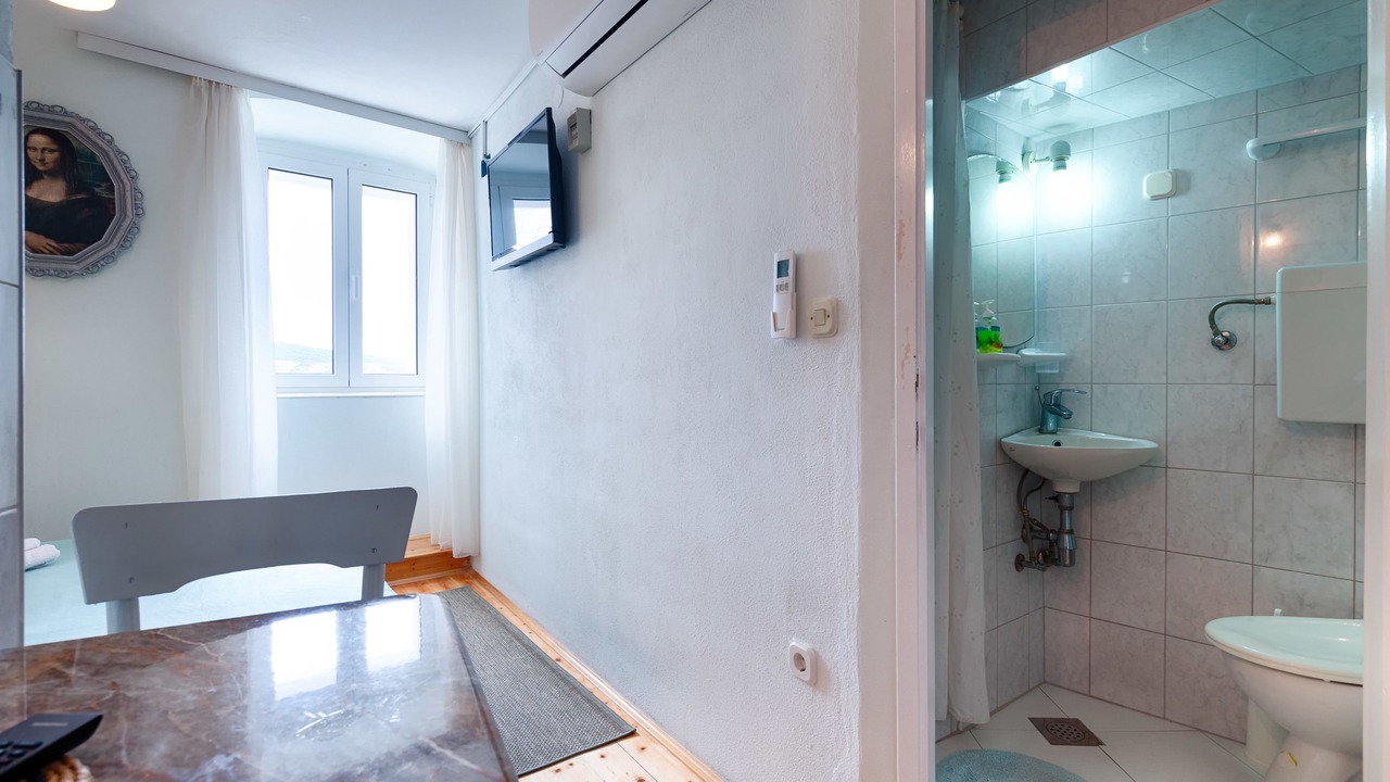 Photo of Bedroom in Komiza