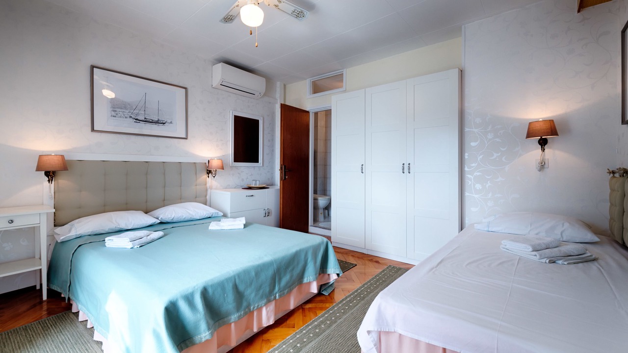 Photo of Bedroom in Komiza