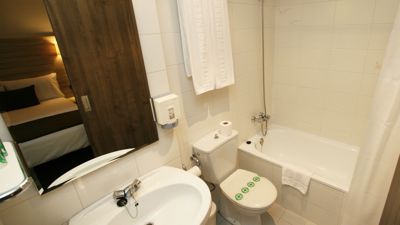 Photo of Bathroom in Andorra la Vella