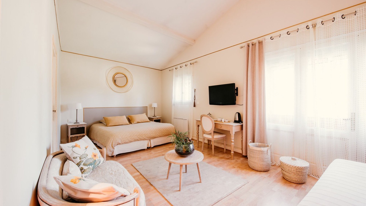 Photo of Others in Avensan