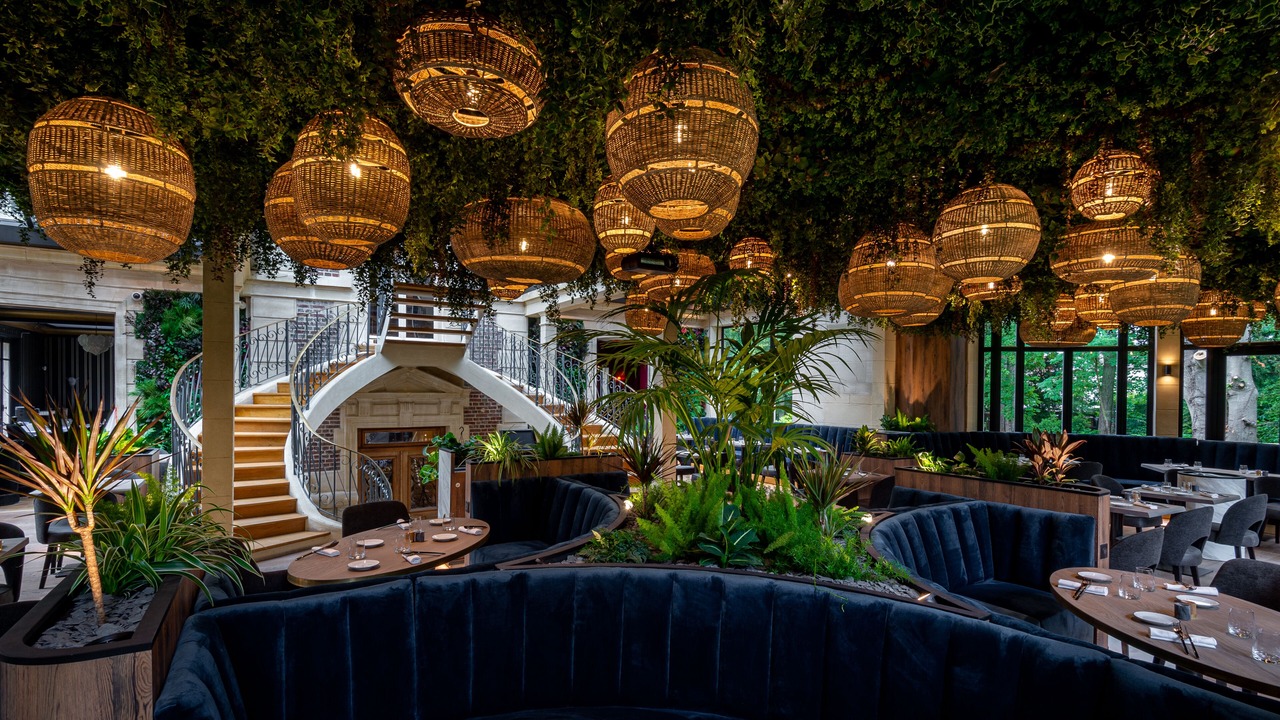 Photo of Others in Bray-et-Lu