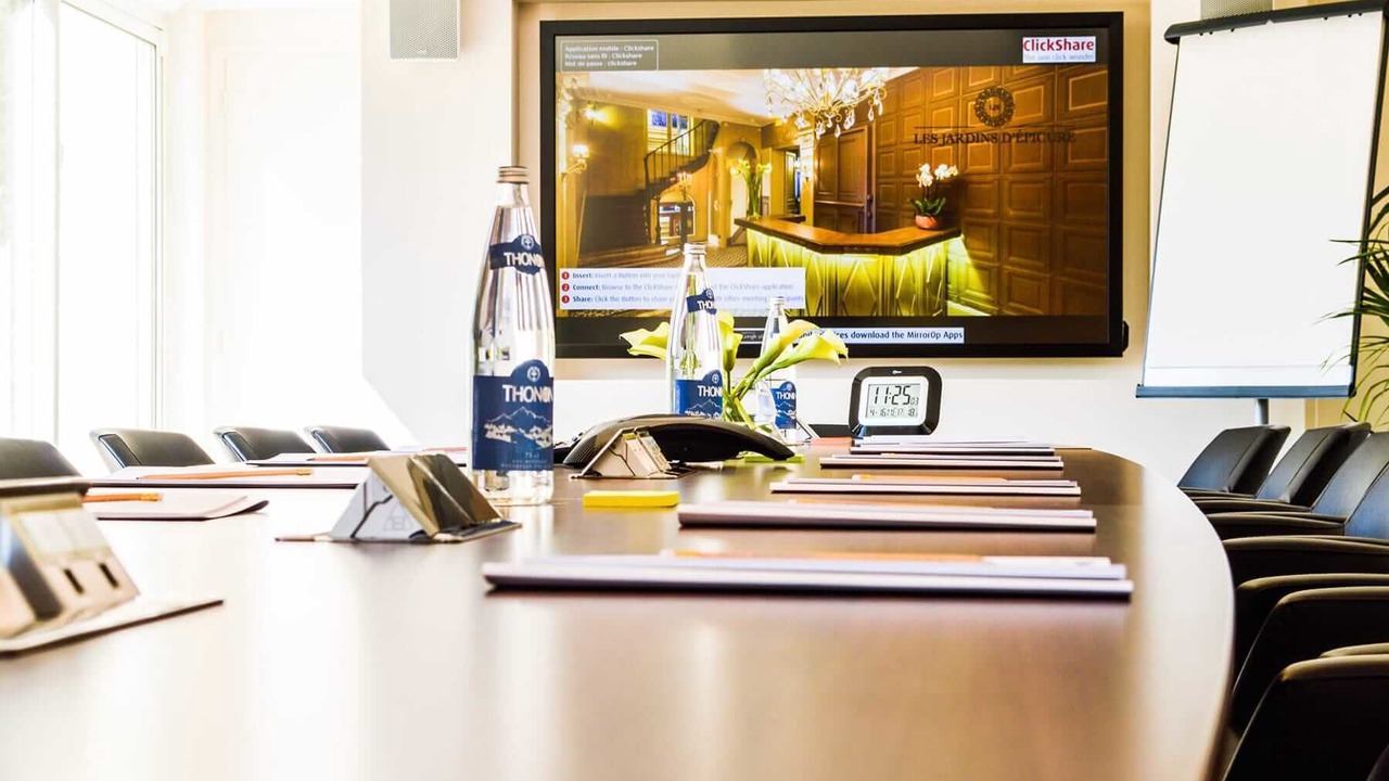 Photo of Others in Bray-et-Lu