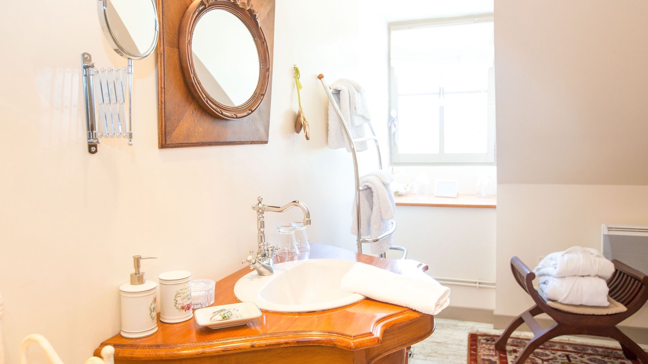 Photo of Bathroom in Iffendic