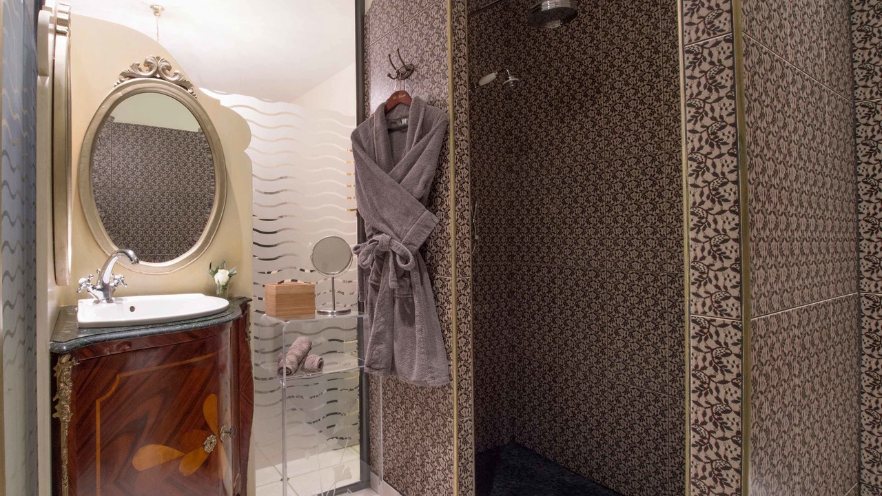 Photo of Bathroom in Blainville-sur-Mer