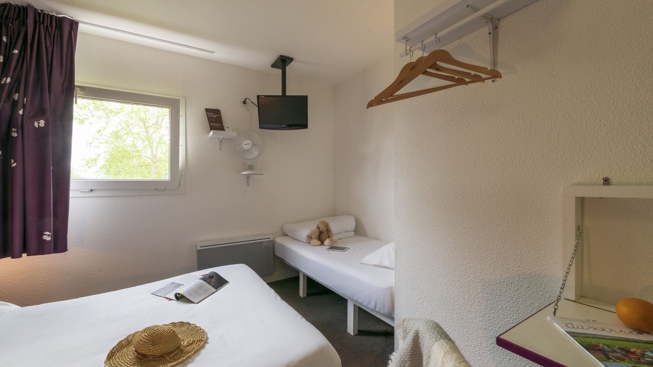 Photo of Bedroom in Moneteau