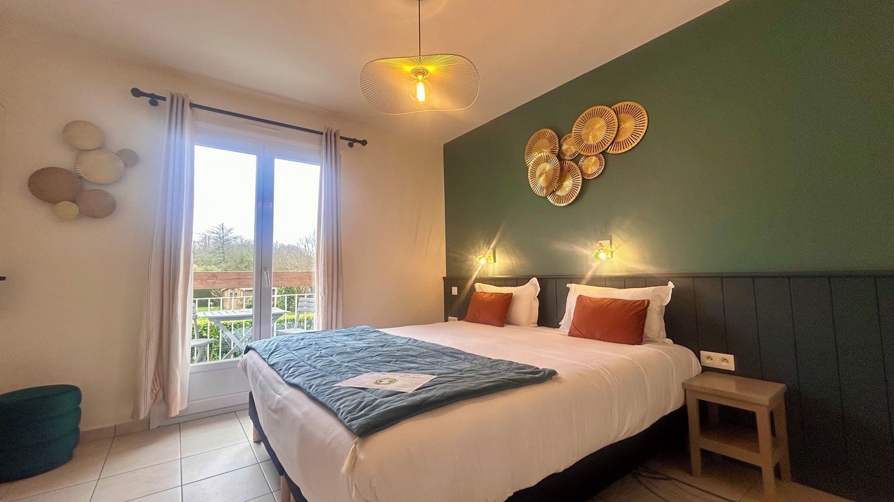 Photo of Bedroom in Lannion
