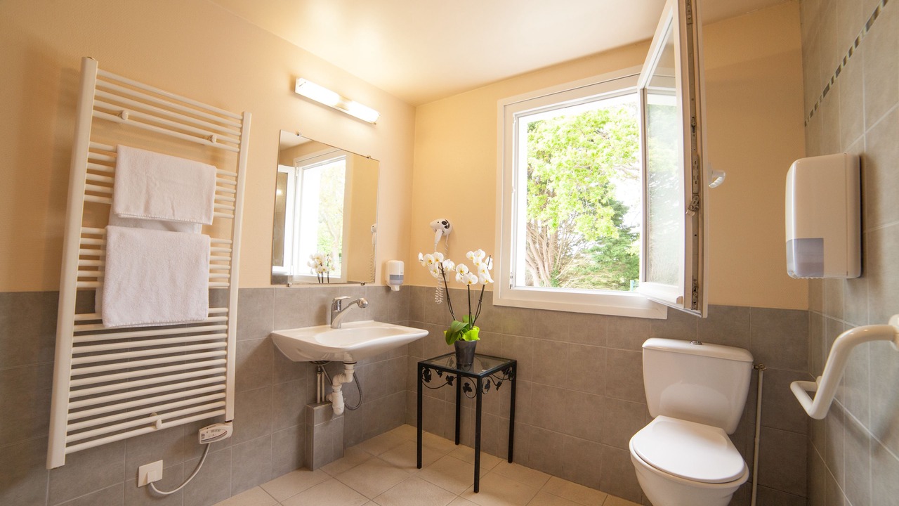 Photo of Bathroom in Lannion