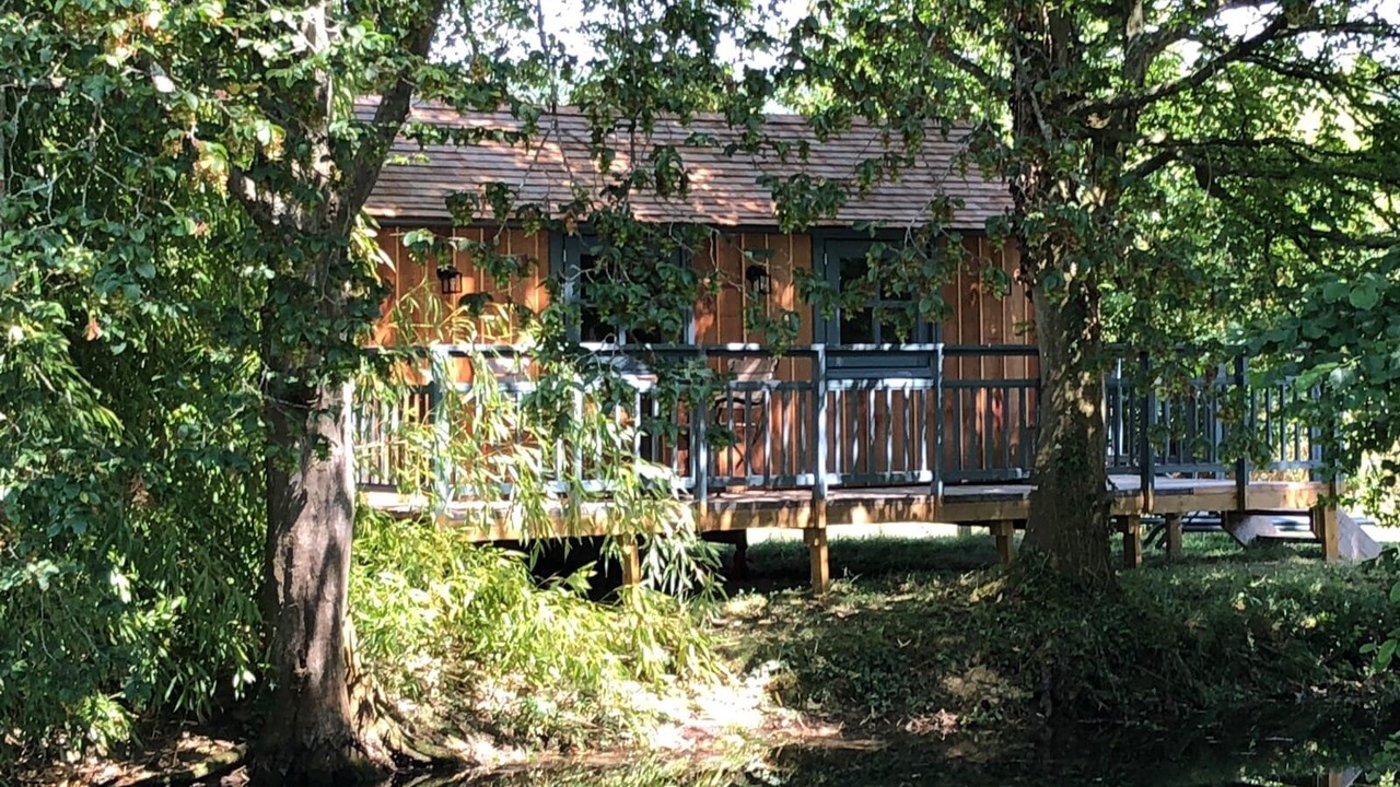 Photo of Outdoor in Saint-Denis-le-Thiboult