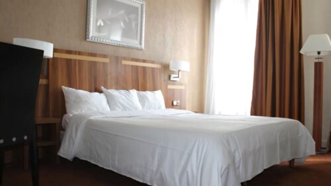 Photo of Bedroom in Richebourg - Saint-Clement