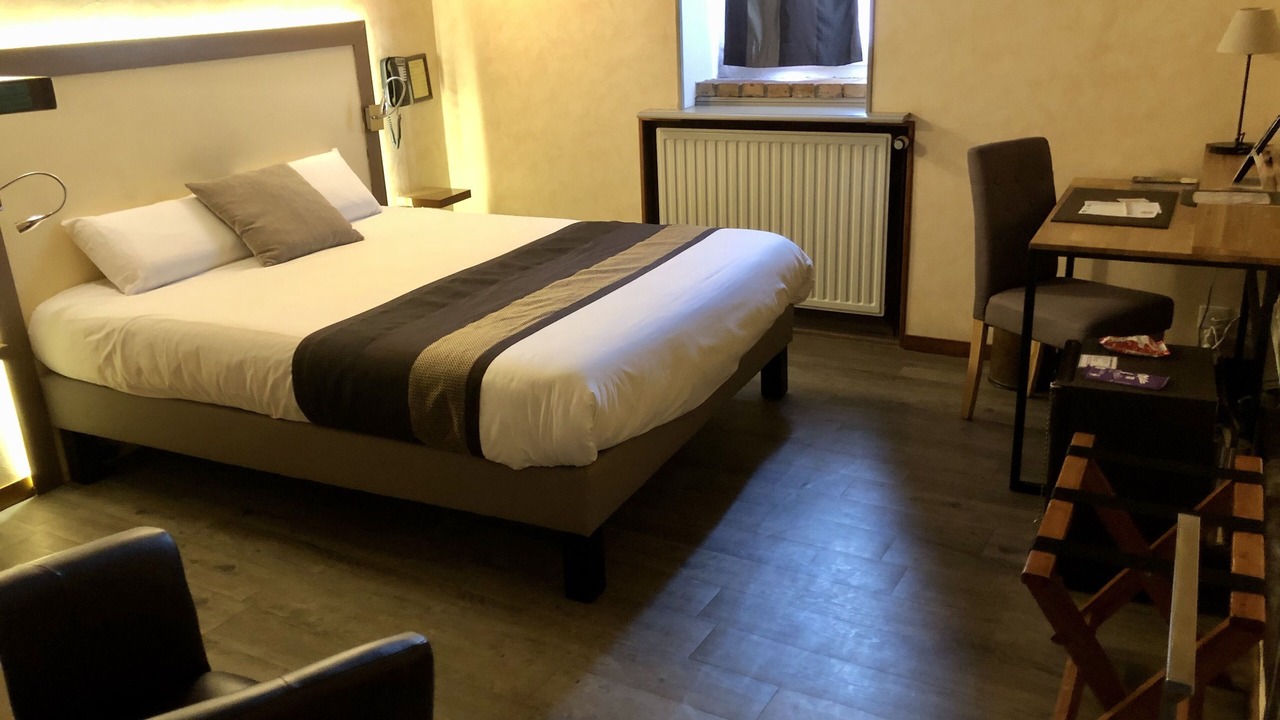 Photo of Bedroom in Villaines-la-Juhel