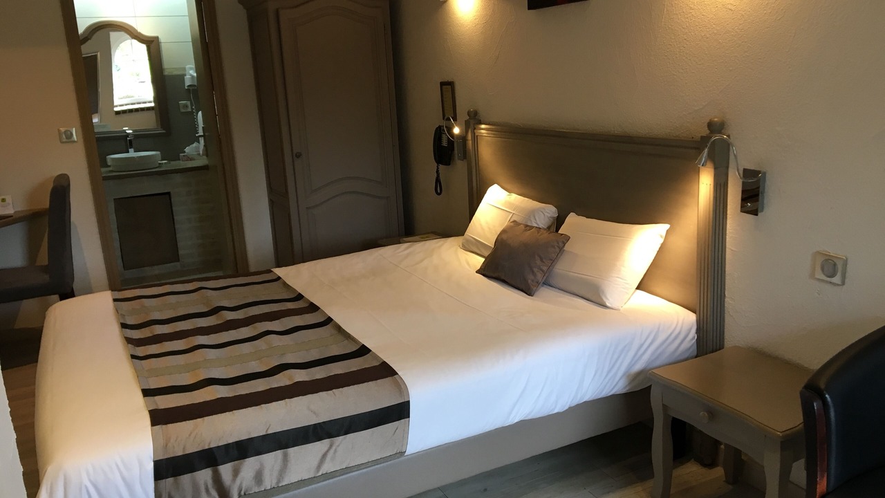 Photo of Bedroom in Villaines-la-Juhel