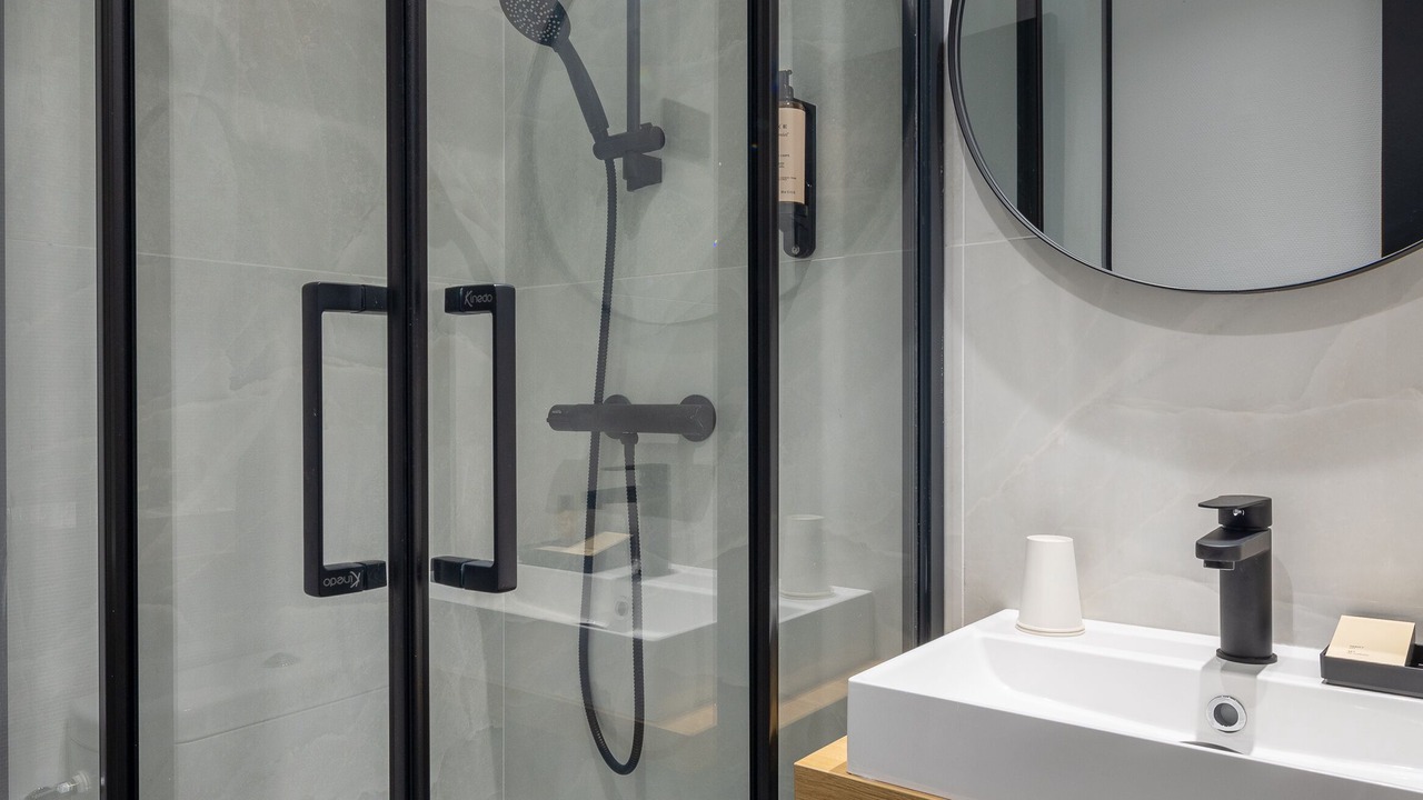 Photo of Bathroom in Intra Muros