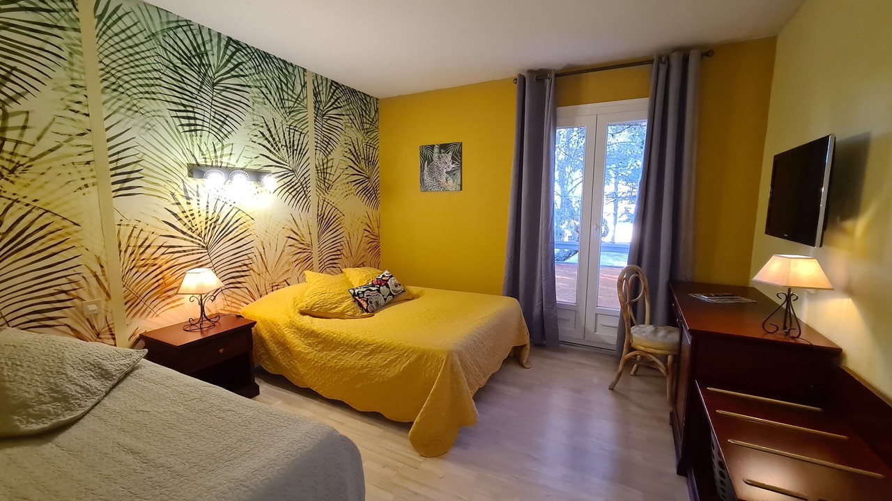 Photo of Bedroom in Pont-Saint-Esprit