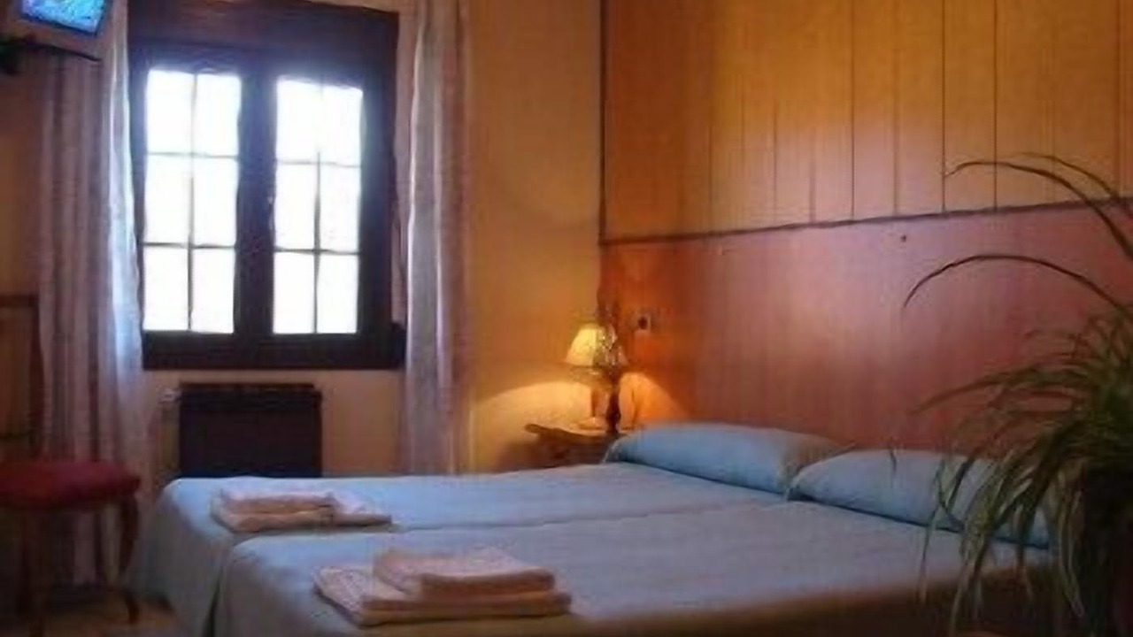 Photo of Bedroom in Tragacete