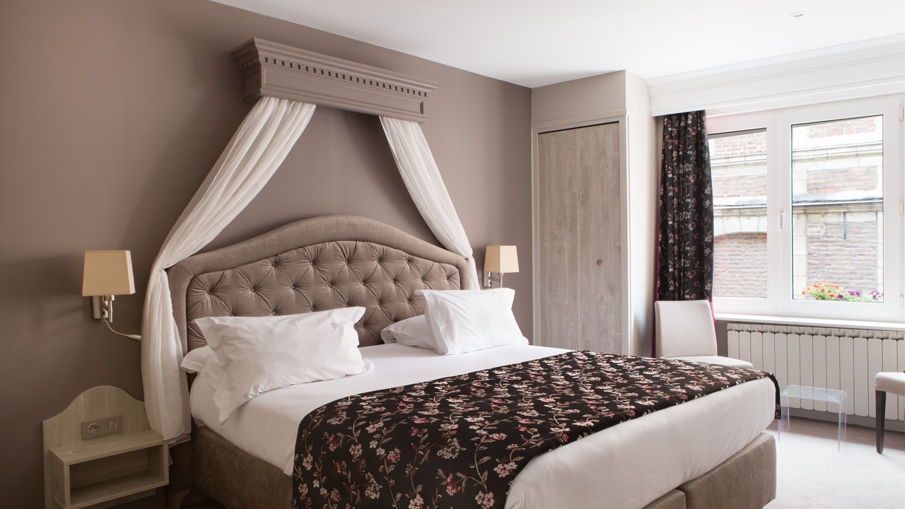 Photo of Others in Douai