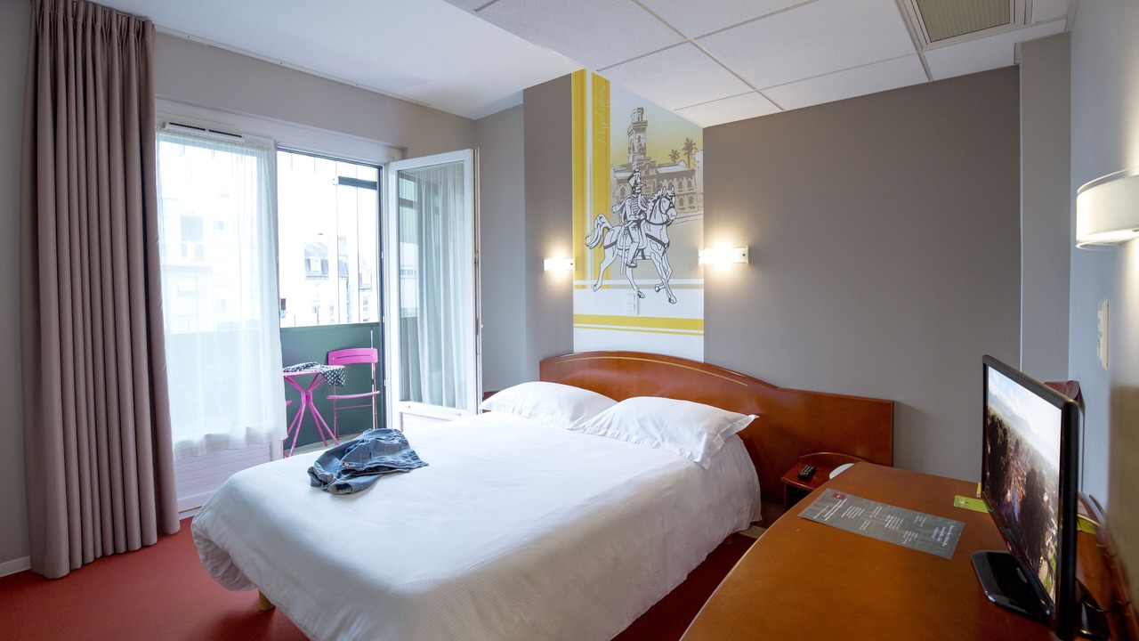 Photo of Bedroom in Tarbes