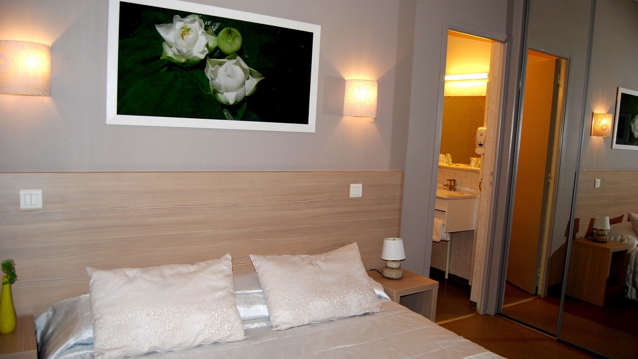 Photo of Bedroom in Rodez
