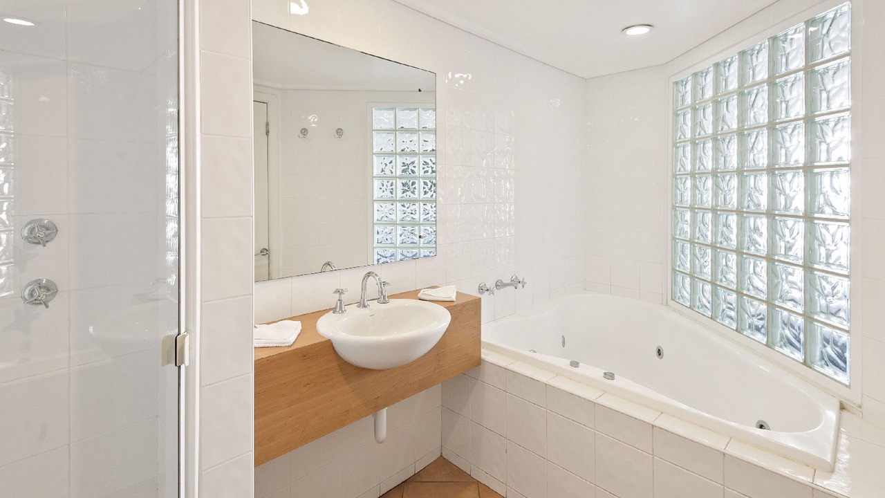 Photo of Bathroom in Cowes