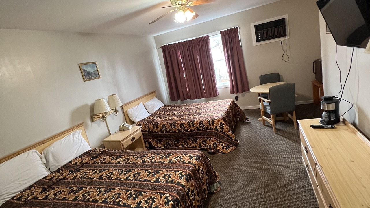 Photo of Bedroom in Oswego