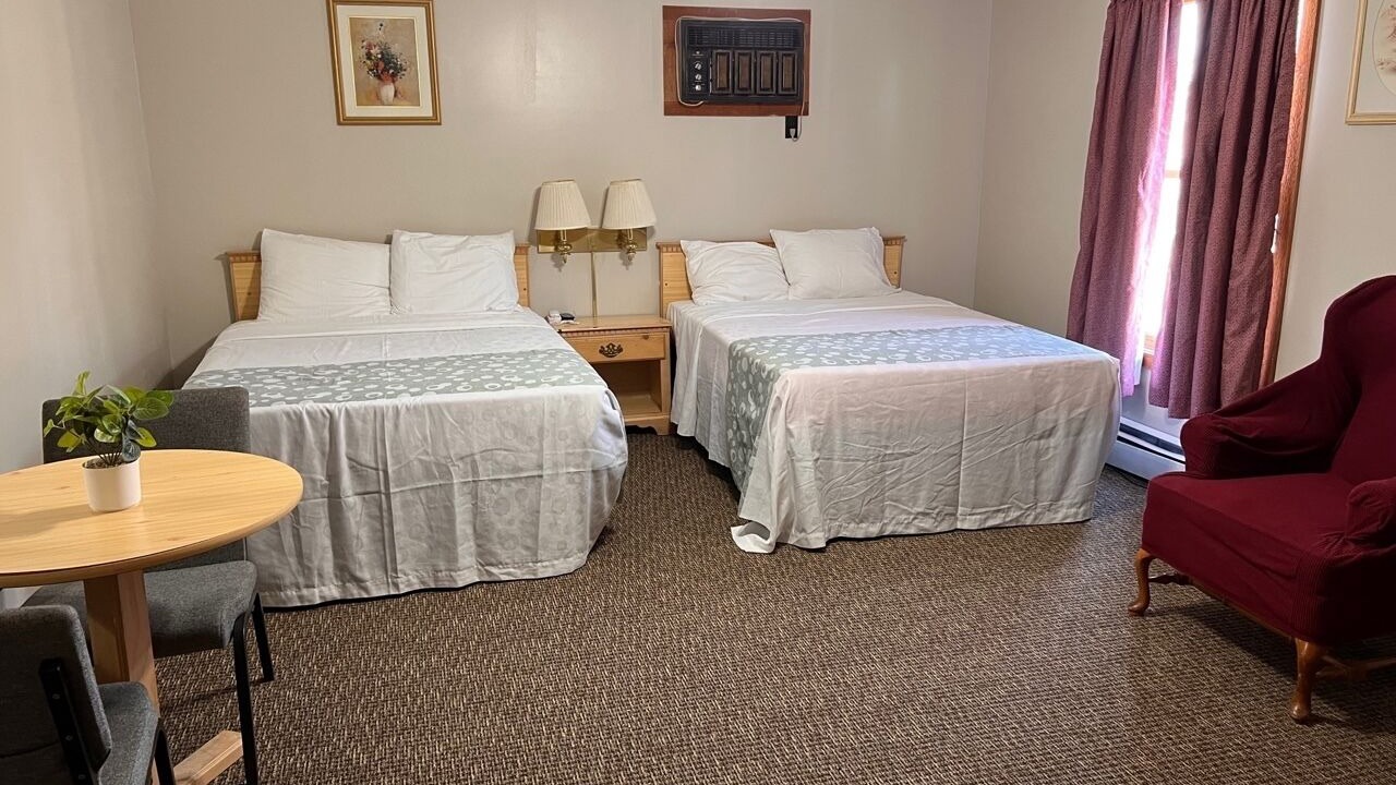 Photo of Bedroom in Oswego