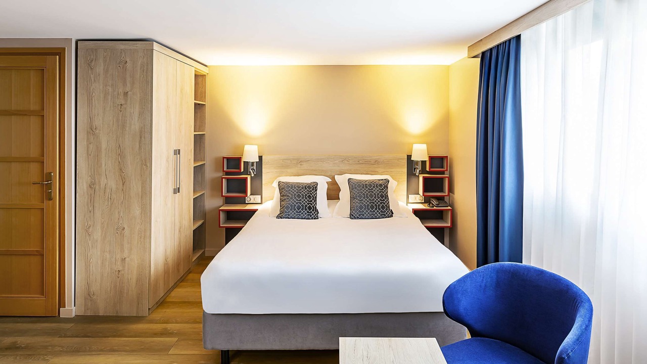 Photo of Bedroom in Rambouillet