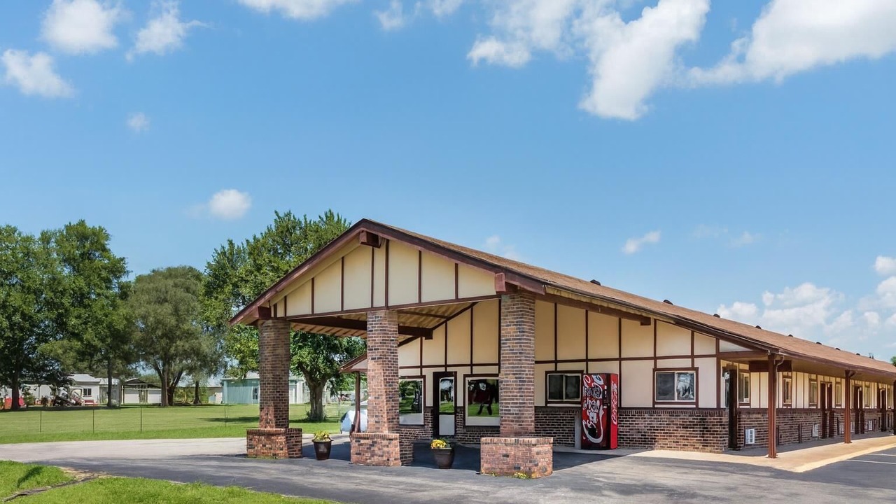 Photo of Outdoor in Chanute