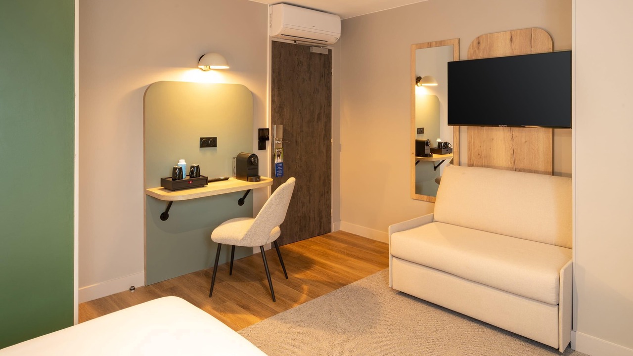 Photo of Bedroom in Chambray-les-Tours