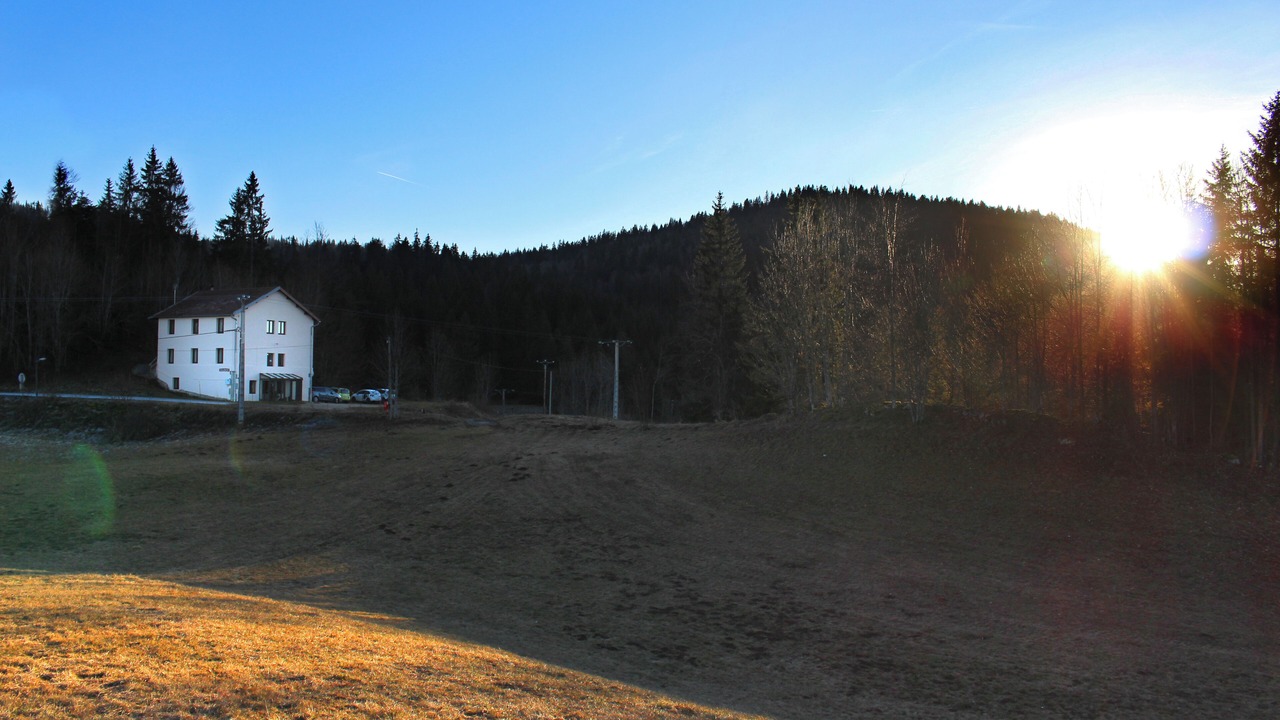 Photo of Outdoor in Premanon