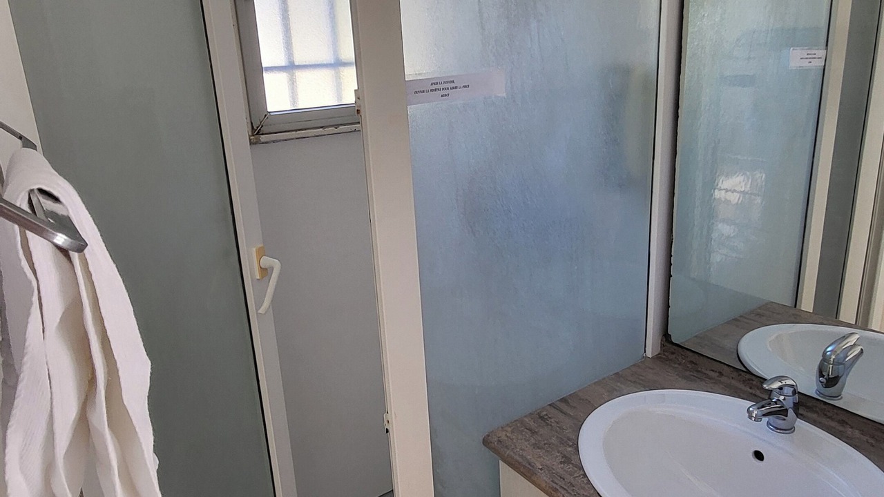 Photo of Bathroom in Sigean