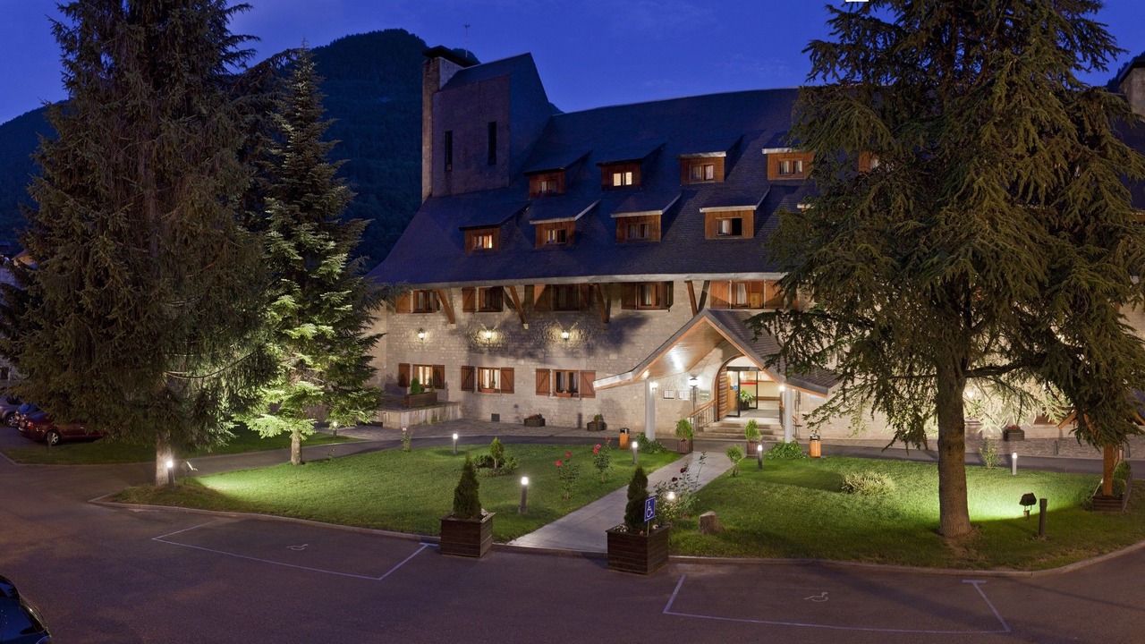 Photo of Outdoor in Arties