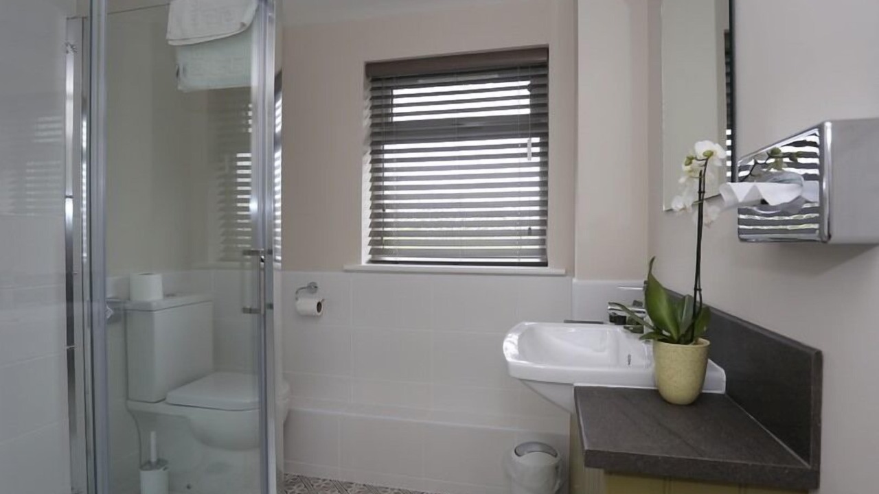 Photo of Bathroom in Ludwel