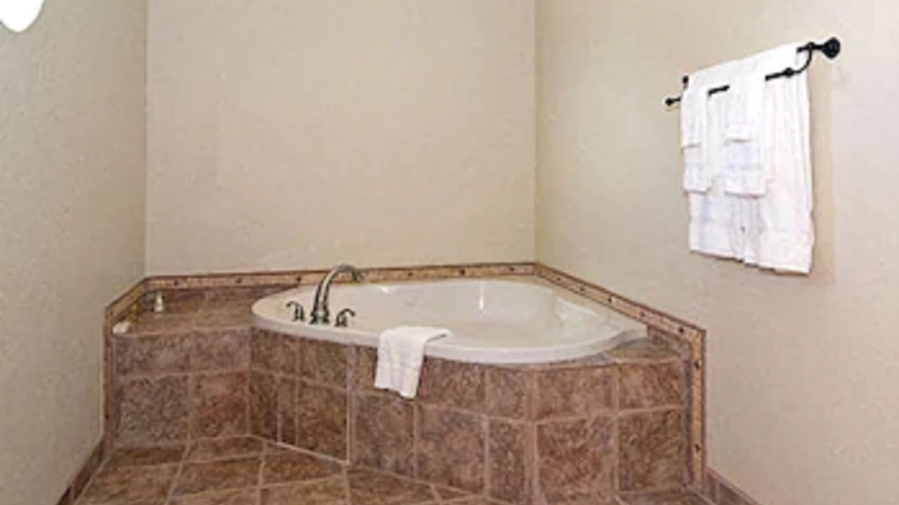 Photo of Bathroom in Rockdale