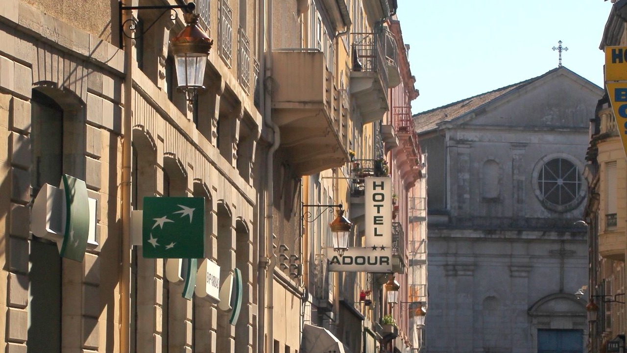 Photo of Outdoor in Centre Ville
