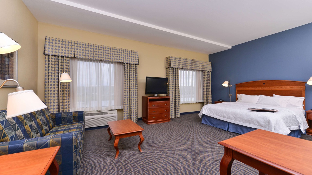 Photo of Bedroom in Evanston