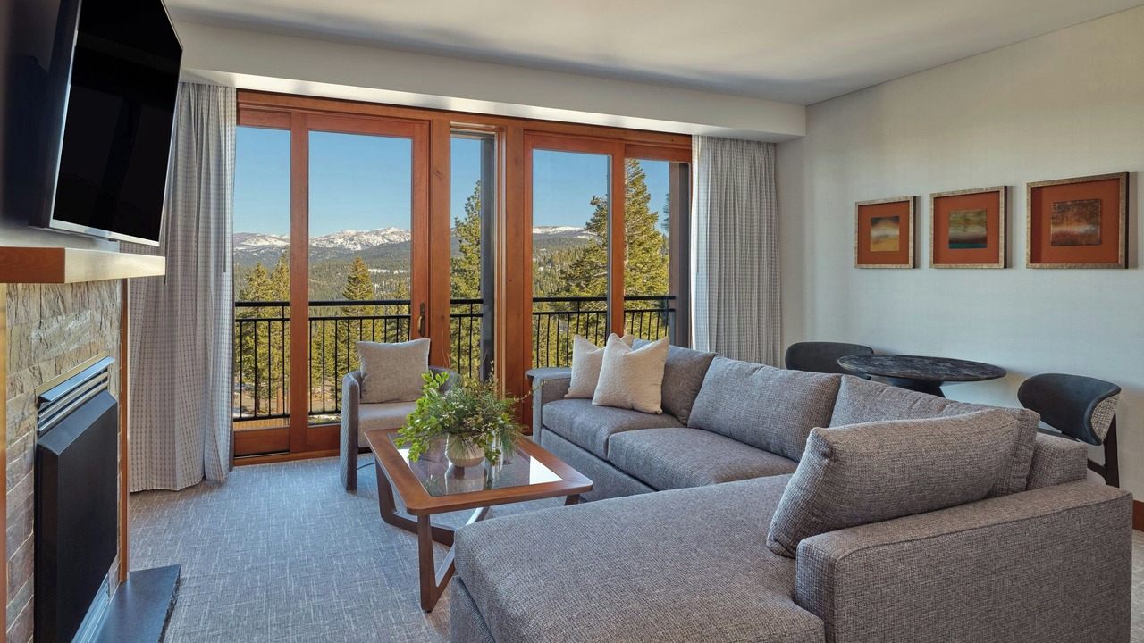 Photo of Livingroom in Truckee