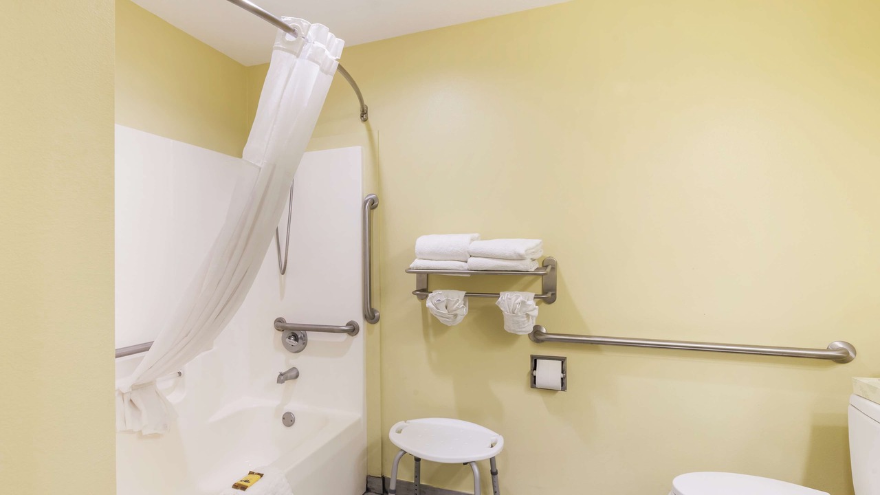 Photo of Bathroom in Brunswick