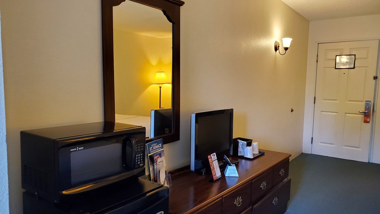 Photo of Bedroom in St Ignace