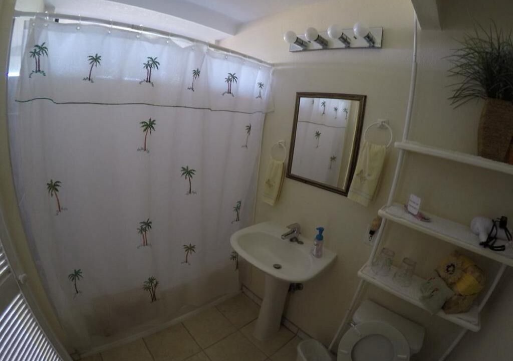 Photo of Others in Kealia