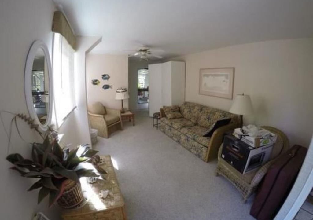 Photo of Others in Kealia