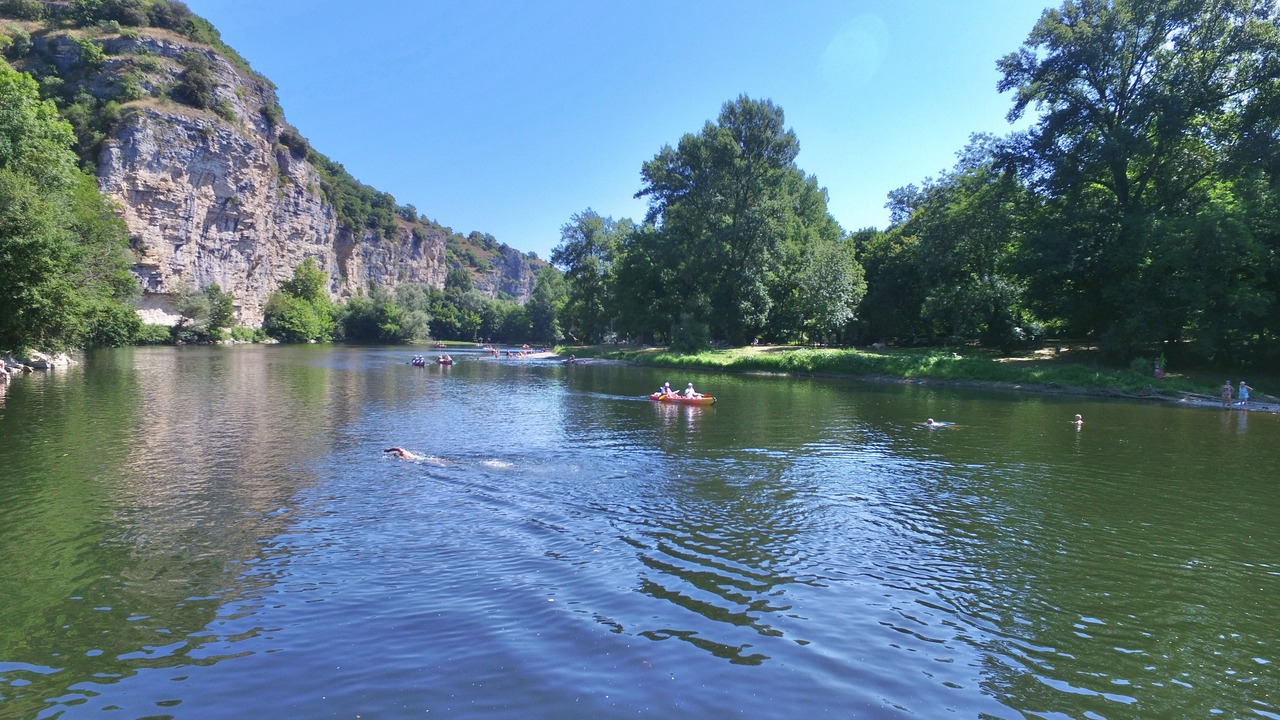 Photo of Others in Montvalent